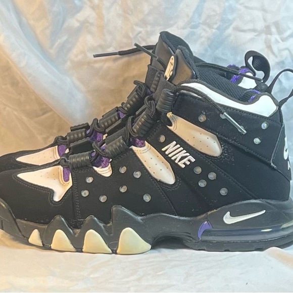 Nike Black and Purple High-Top Sneakers - Picture 3 of 8